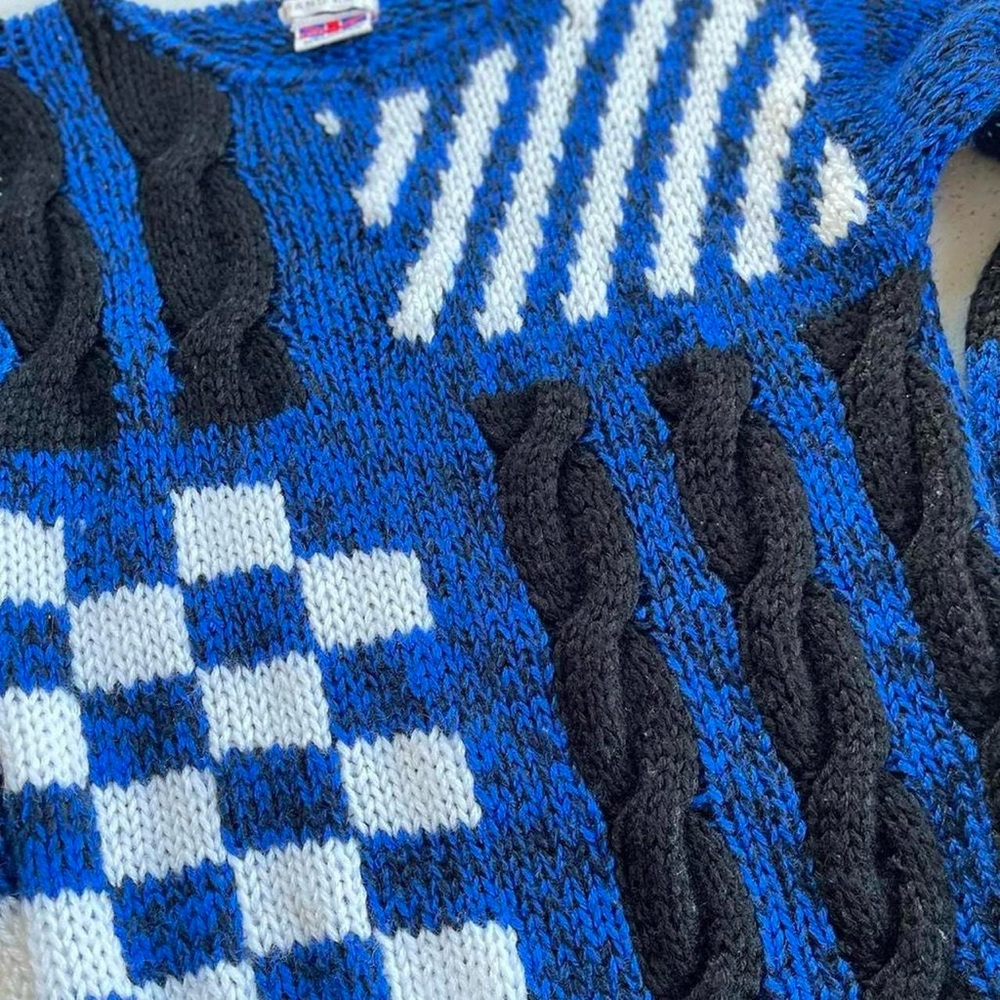 Vintage Cherry Stix Hand Knit Blue Black White  Geometric Checkered Sweater - Picture 3 of 6